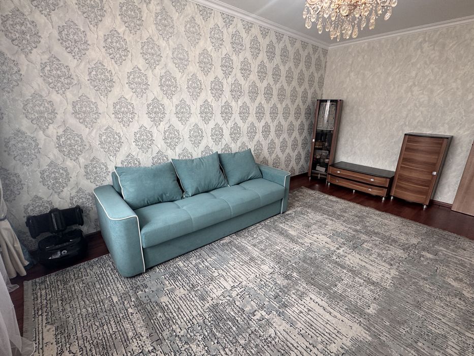 Сдам квартиру  в хорошем районе