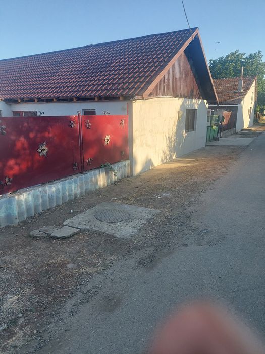 Casă de vînzarin zimandcuz nr 183