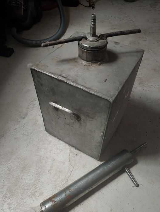 Продам дистилятор