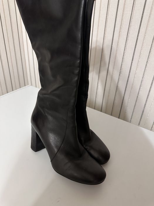 Женские кожаные самоги