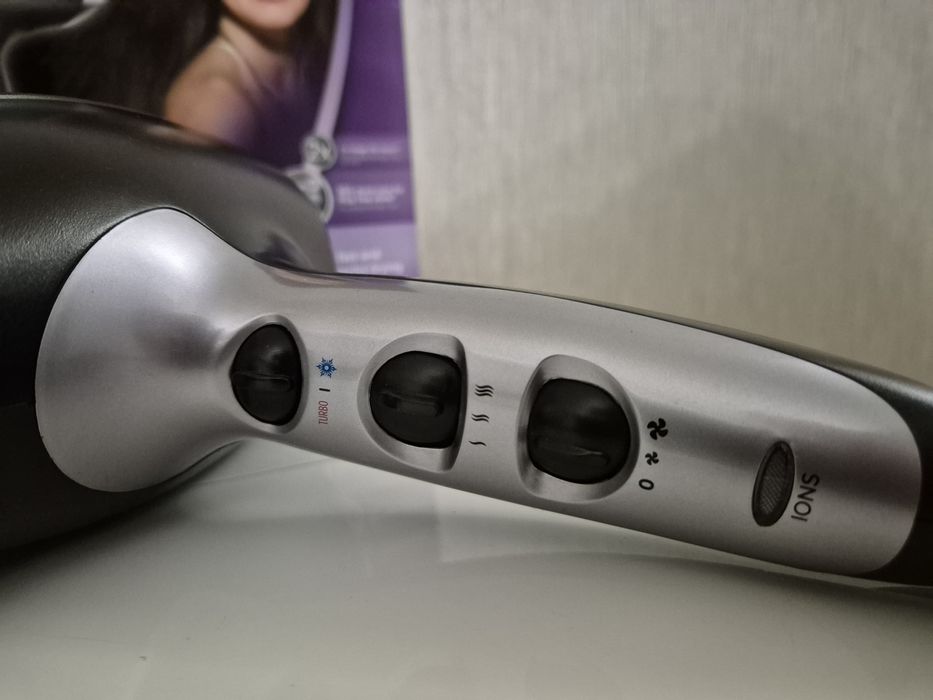 Feon Remington 2400 w cu ionizare 90km/h foarte puternic