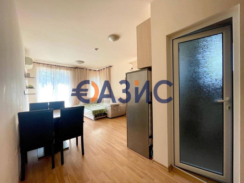 Тристаен апартамент в комплекс Stella Polaris, 102 кв.м., Слънчев бряг