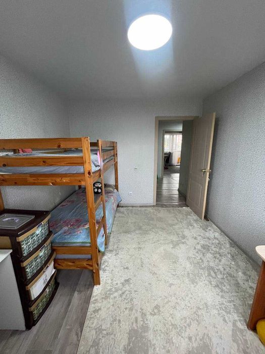 Продам 3 комнатную квартиру