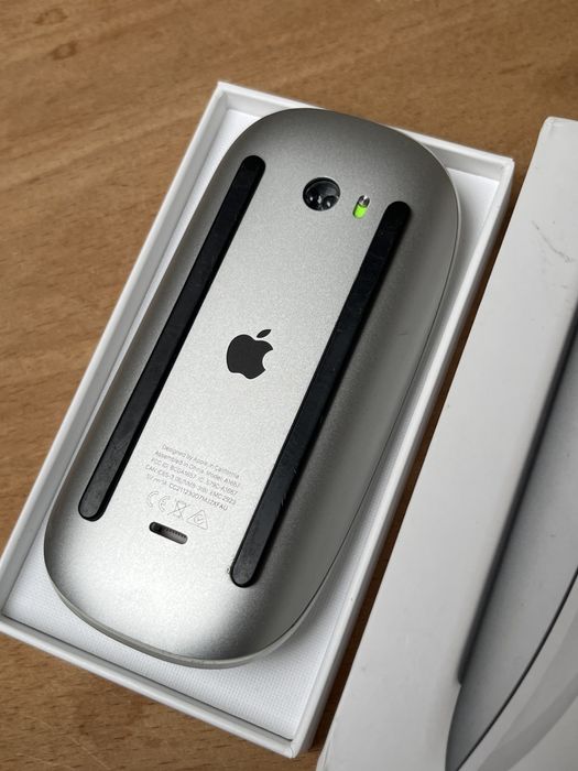Оригинална мишка Apple Magic Mouse 2