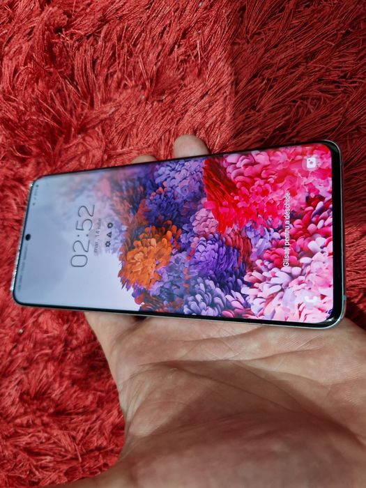 -Samsung S20 ca Nou Purple 128Gb 8Ram stare foarte buna poze reale doar telefonul nici o restrictie nici o reparatie