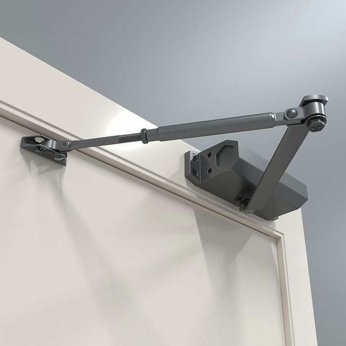 Доводчик установка.