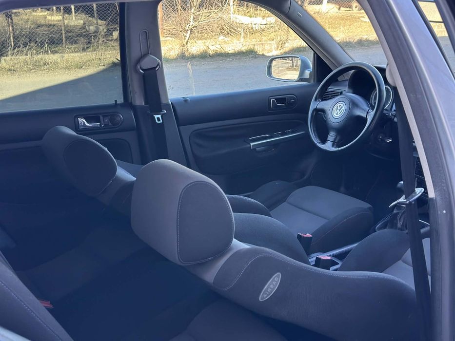 -Vw Golf 4 1.9-Tdi ASZ  131 Cai An 2003 6+1 Trepte Inpecabil