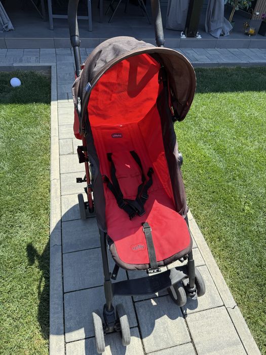 Carucior chicco echo in stare buna cu pozitie de somn