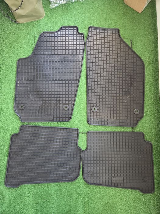 Covorase auto Volkswagen Polo IV (9n, 9n3), an fabricatie 2001 - 20