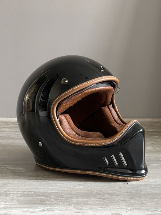 Мотошлем fullface cafe style