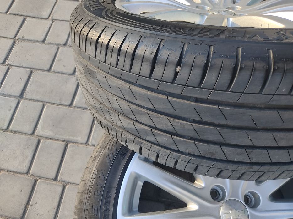 Cobalt R17 diska balon sotiladi  spitsa shirokiy