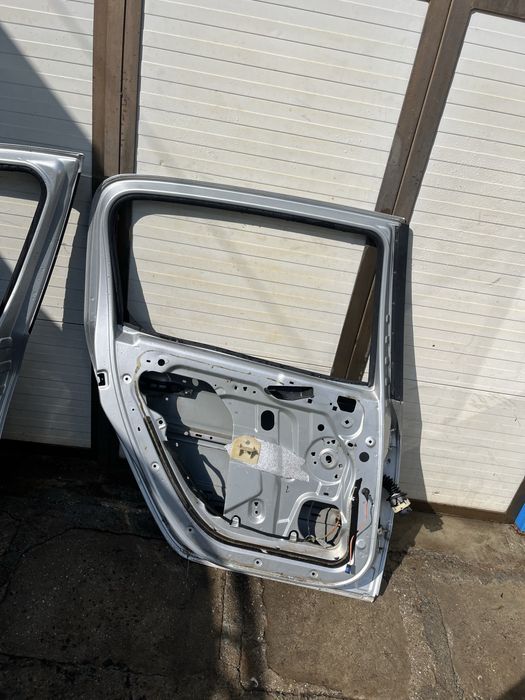 Врати пежо 307  сиви