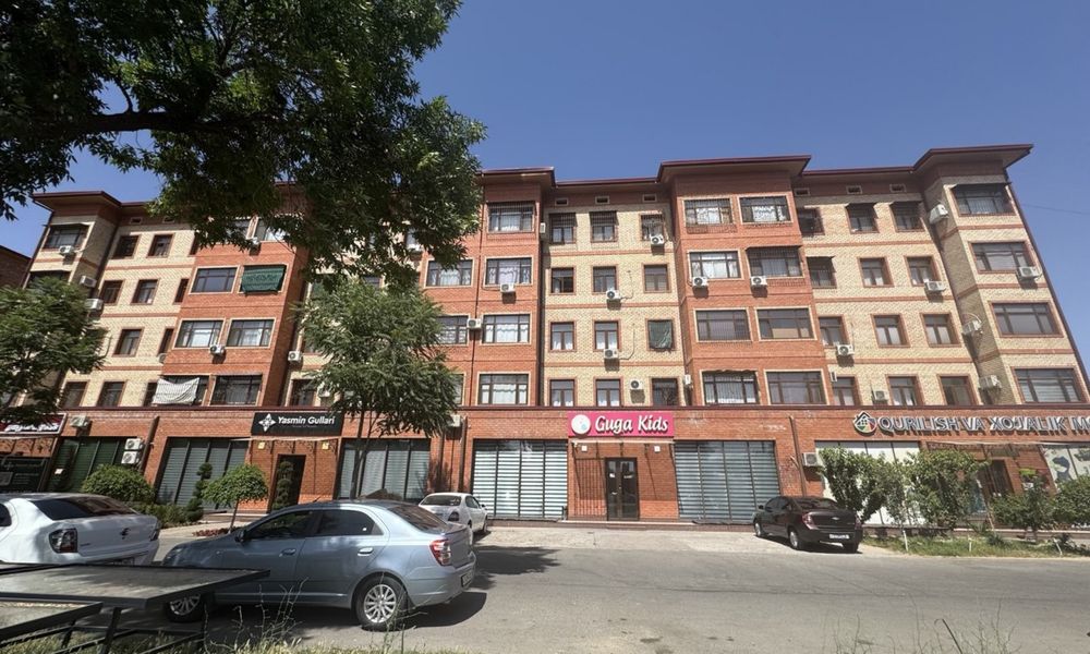 Ижарачилари бор нотурар жой / Продается нежилое помещение с арендатора