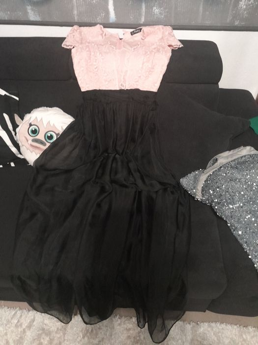 Imbracaminte și încălțăminte