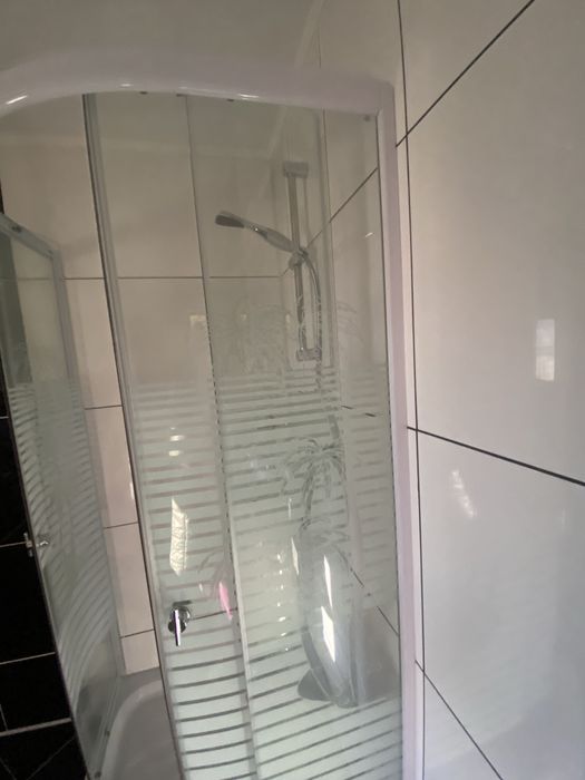 Vand cabina de dus second hande
