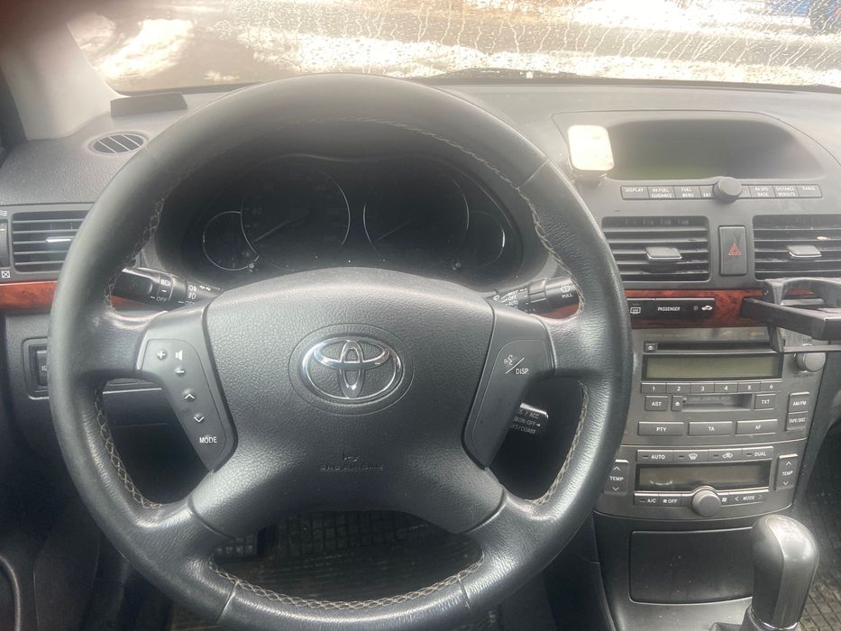 Toyota Avensis 2.0 VVT-i