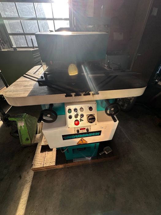 Mașină hidraulică de crestat tablă INDUMASCH VA 200/4