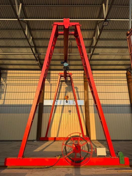 Кран козловой новый