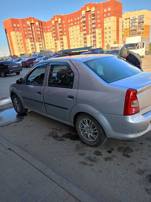 Продам машину, срочно