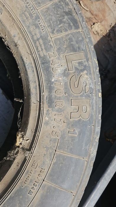 Продаю шины на бучок