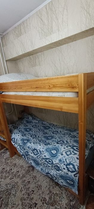 Продам двухъярусную кровать