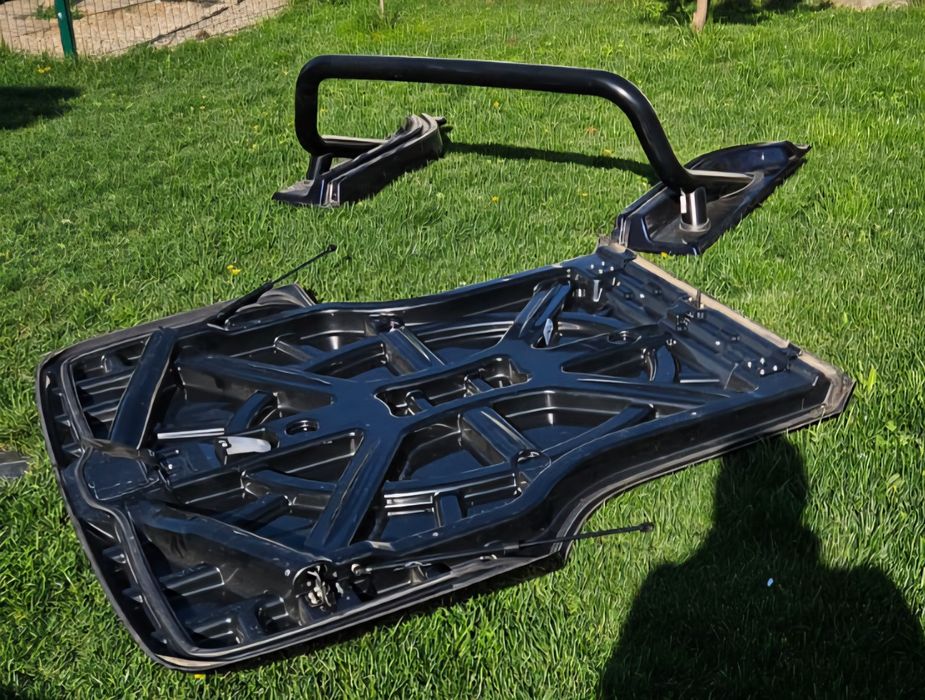 Capac si bare bena Mercedes X