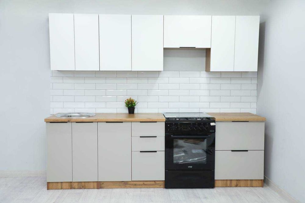 Кухонные гарнитуры со склада