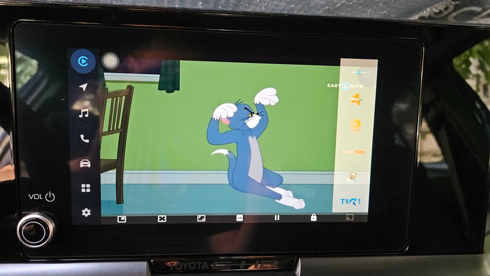 Adaptor Carplay/Android Auto Ai Box,WIFI,4GB RAM+64GB,Youtube,Digi,Nou