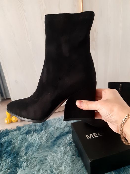 Ботильоны новые срочно замша!