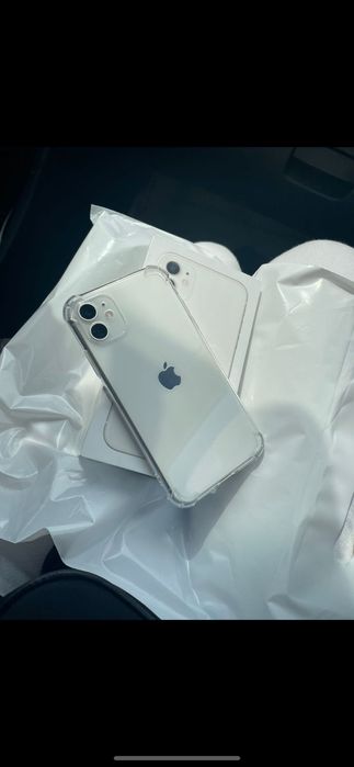 Iphone 11 64gb emkost 70%