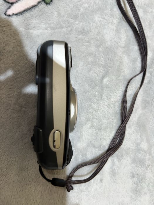 фотоаппарат OLYMPUS NEWPIC ZOOM 90 ishlidimi yo mi bilmiman