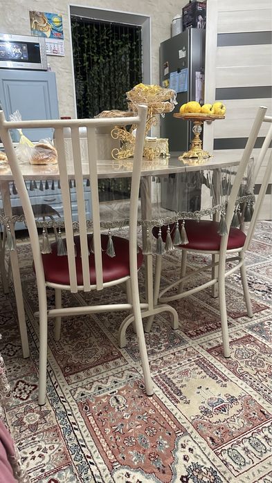 круглый стол трансформер