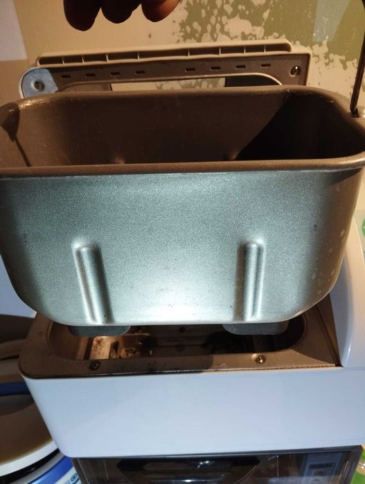 Aparat de facut paine