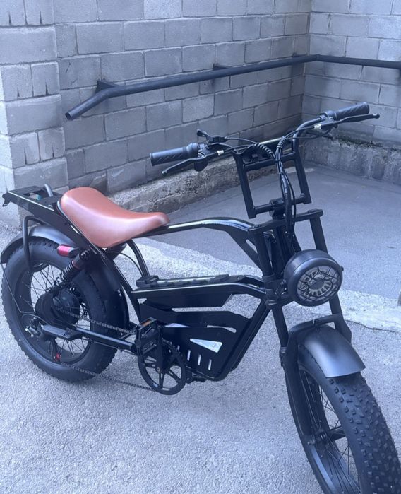 Электромотоцикл Leopard Harley 1200W