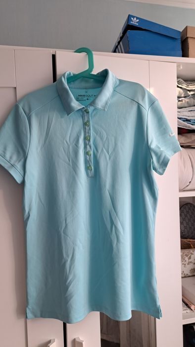 Футболки и олимпийки Nike