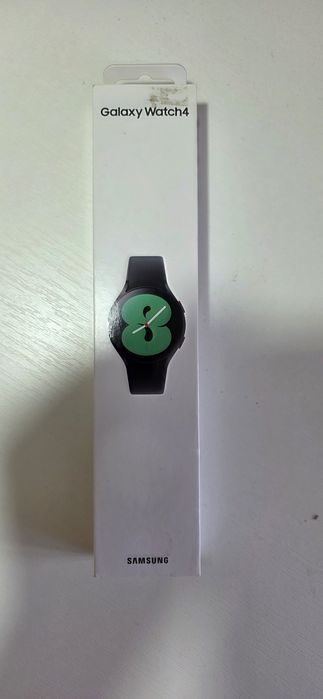 Часы:Samsung watch 4