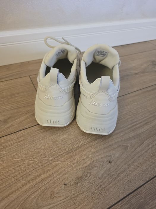 Adidasi Puma 38.5