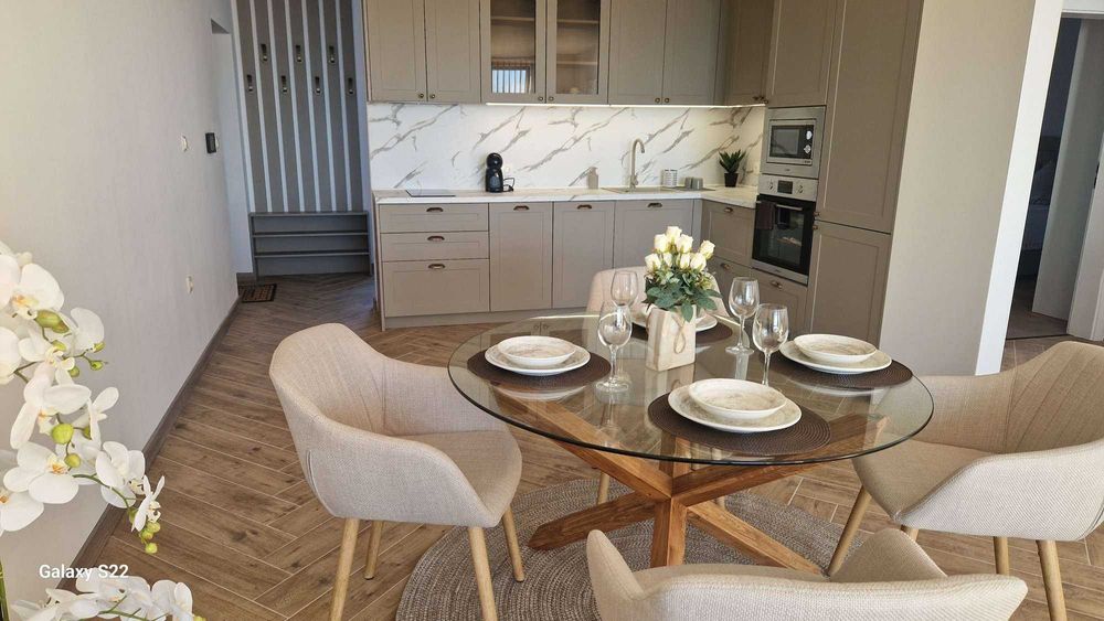 Дава се под наем Тристаен апартамент в Бургас, Сарафово - 128 кв.м за 1376.49 € - Снимка #4