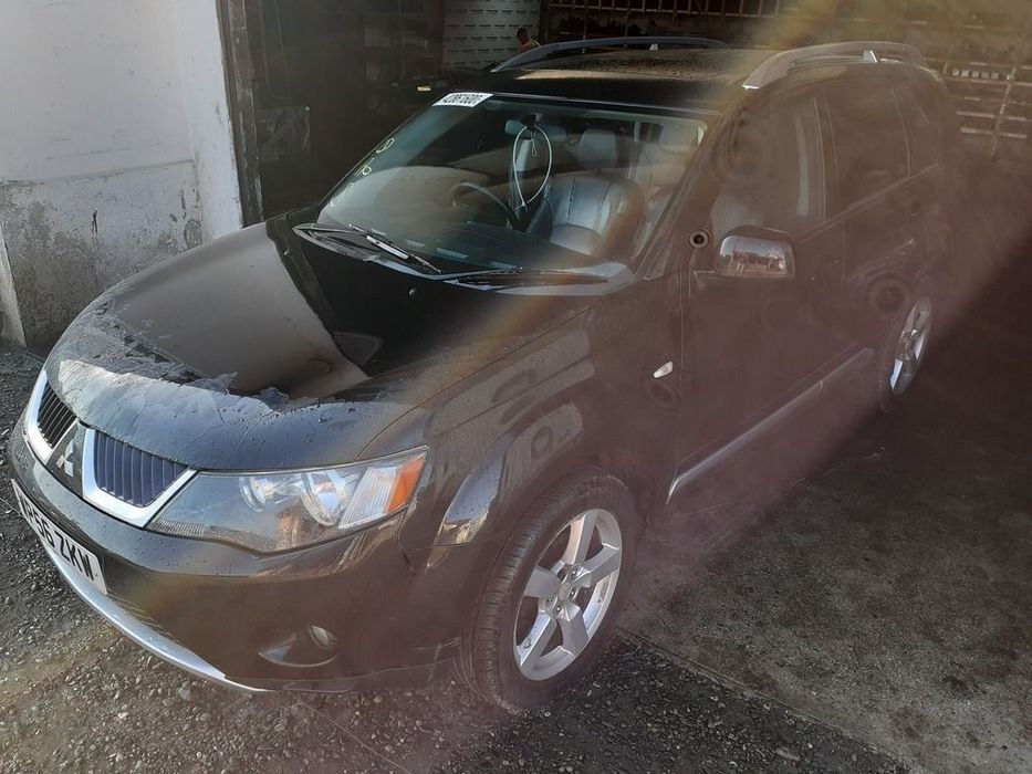 Dezmembrari dezmembrez  Mitsubishi Outlander 2.0 D, 2.2 D