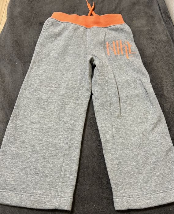Детско долнище Nike 104 см