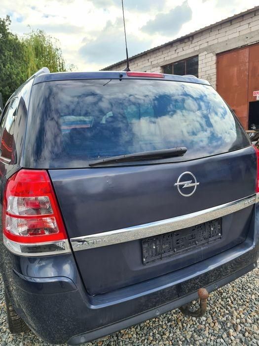 DEZMEMBREZ 1.9 cdti 150 cp Z19DTH Opel Zafira B