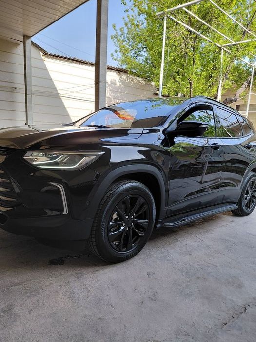 Chevrolet Tracker 2023 — 2