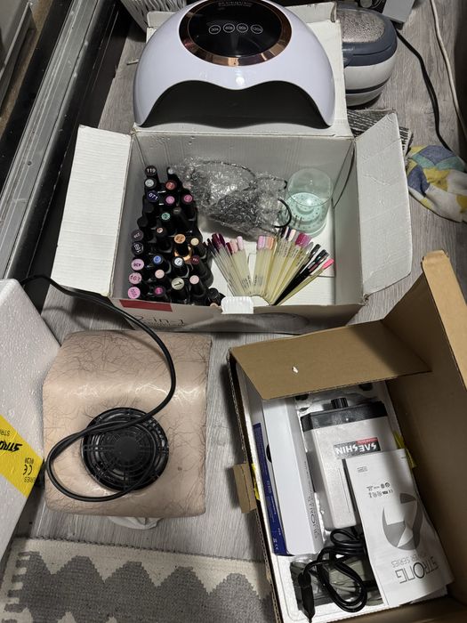 Продам все для маникюра