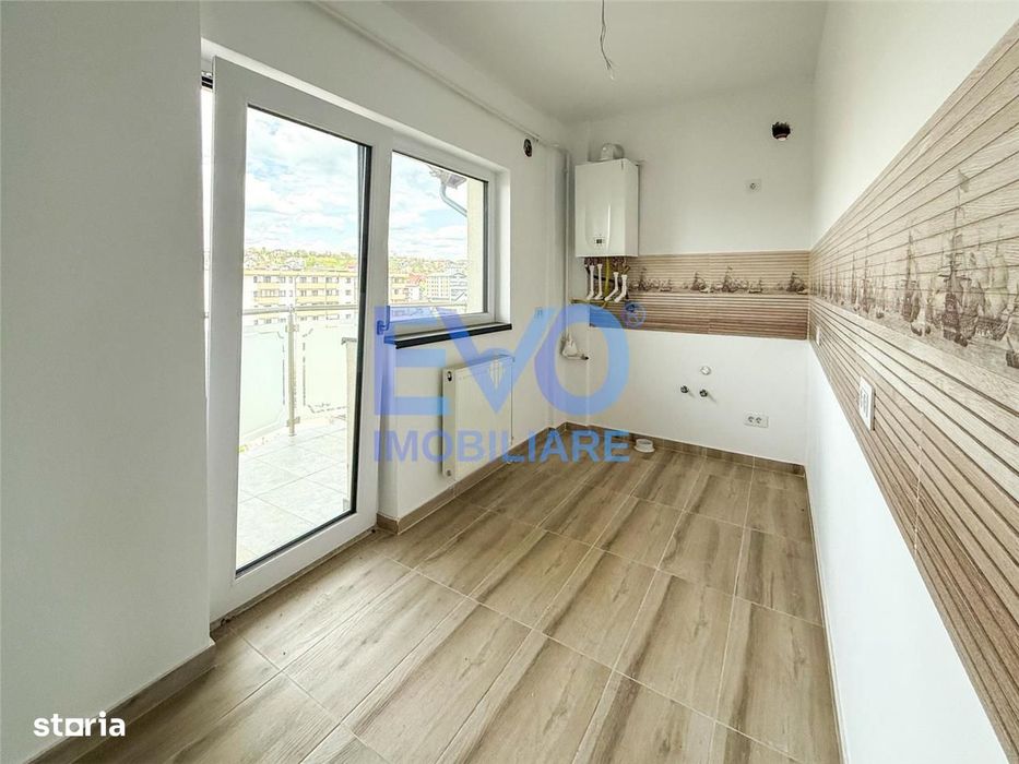 Apartament cu 2 camere, loc de parcare, geam la baie, zona Visan Iasi