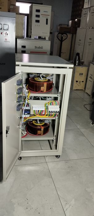 ANDELI  30kva 380v Andeli Stabilizator OPTOM NARXDA Стабилизатор оптов
