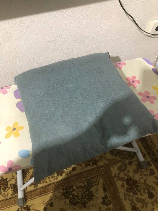 Срочно продаётся уголок диван