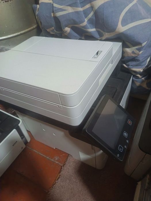 Серия Canon i-SENSYS MF400 (например, MF465dw, MF421dw или MF445dw)
