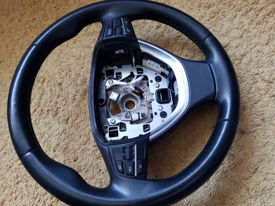 Волан за BMW F10 и F11