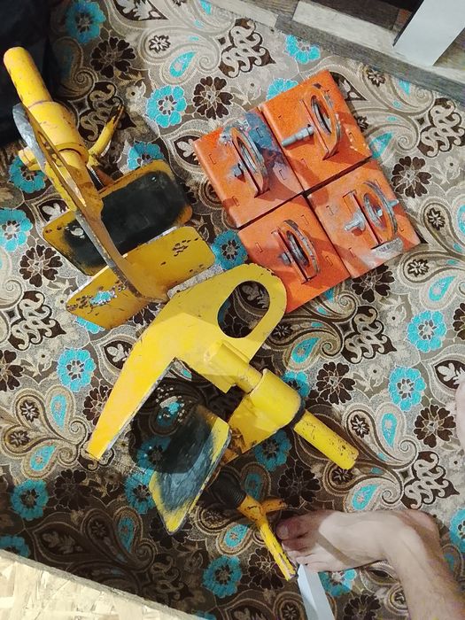 Инструмент . Для сэндвич панели..