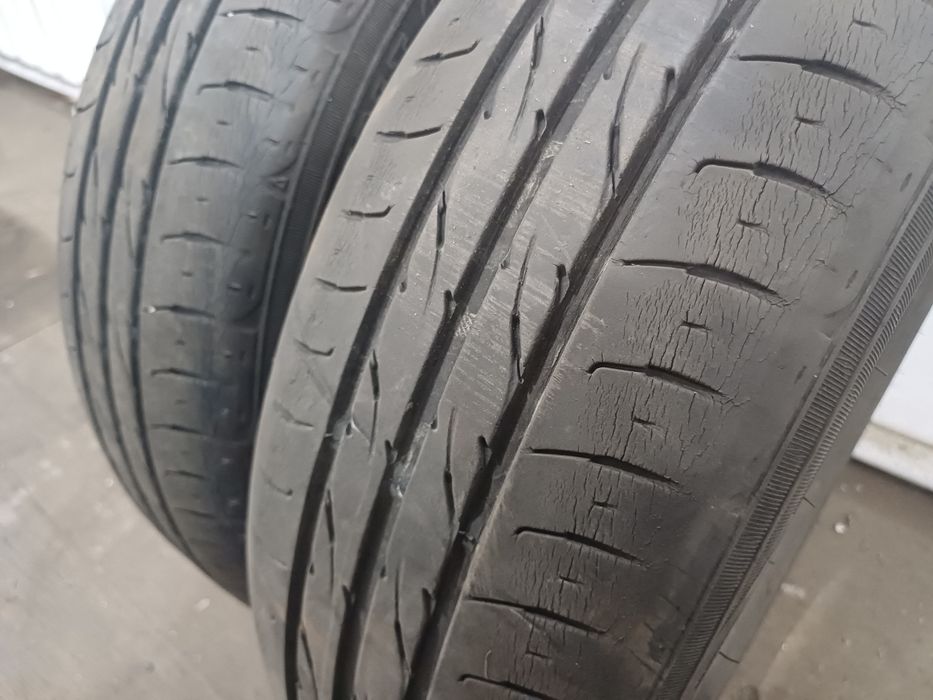 Шины 165/65 R15 Dunlop пара.